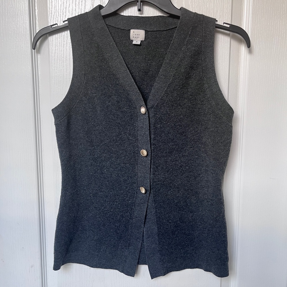 Target Charcoal Gray Sleeveless Button-Front Knit Vest